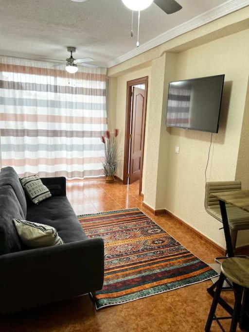 2 Bedroom Levante Beach Benidorm Exterior photo